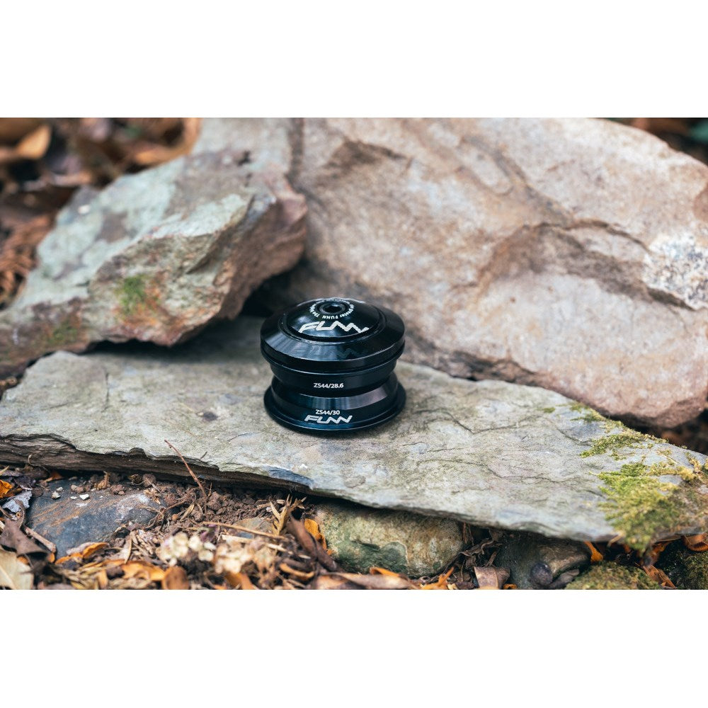 FUNN Headset - Descend - Lower Cup Set - ZS 66/40 - Semi Integrated - Black