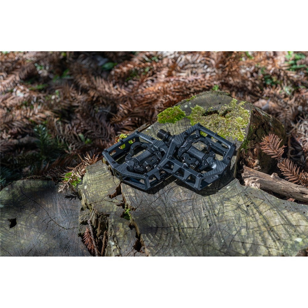 FUNN Pedal - Ripper V2 - Float Engagement SPD Compatible Clipless Pedals - Single Sided - Black
