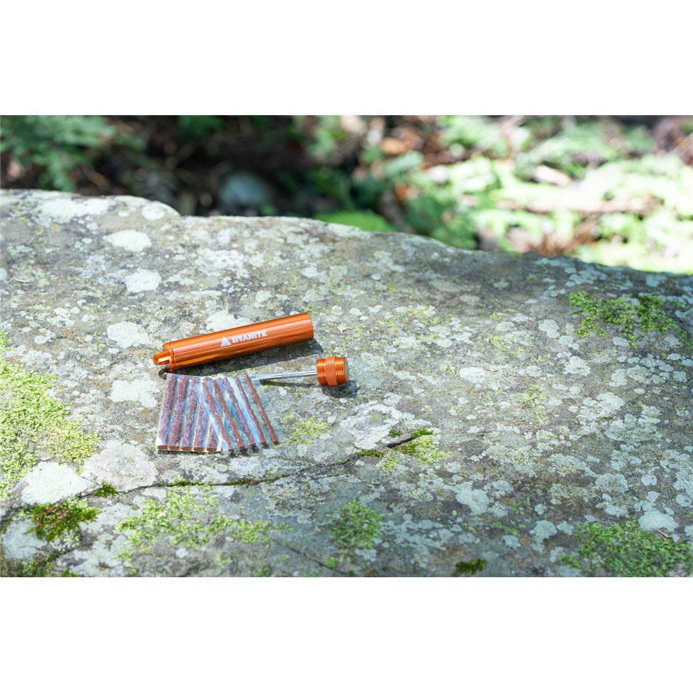 GRANITE Suture - Tyre Plug Kit - Black