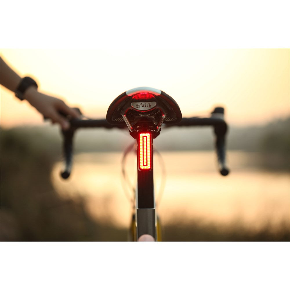 MAGICSHINE Rear Light - SeeMee 100 - Brake & Ambient Light Sensor - USB C - IPX6 V2
