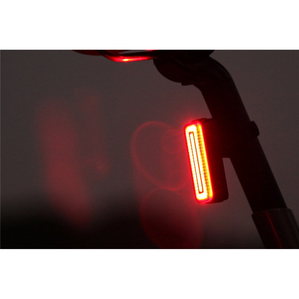 MAGICSHINE Rear Light - SeeMee 100 - Brake & Ambient Light Sensor - USB C - IPX6 V2