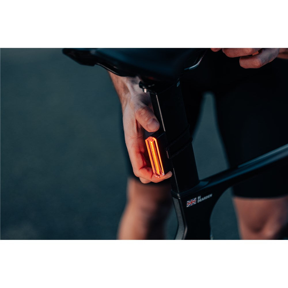 MAGICSHINE Rear Light - SeeMee 50 - Allty 1200 Auto Sync - USB-C IPX6