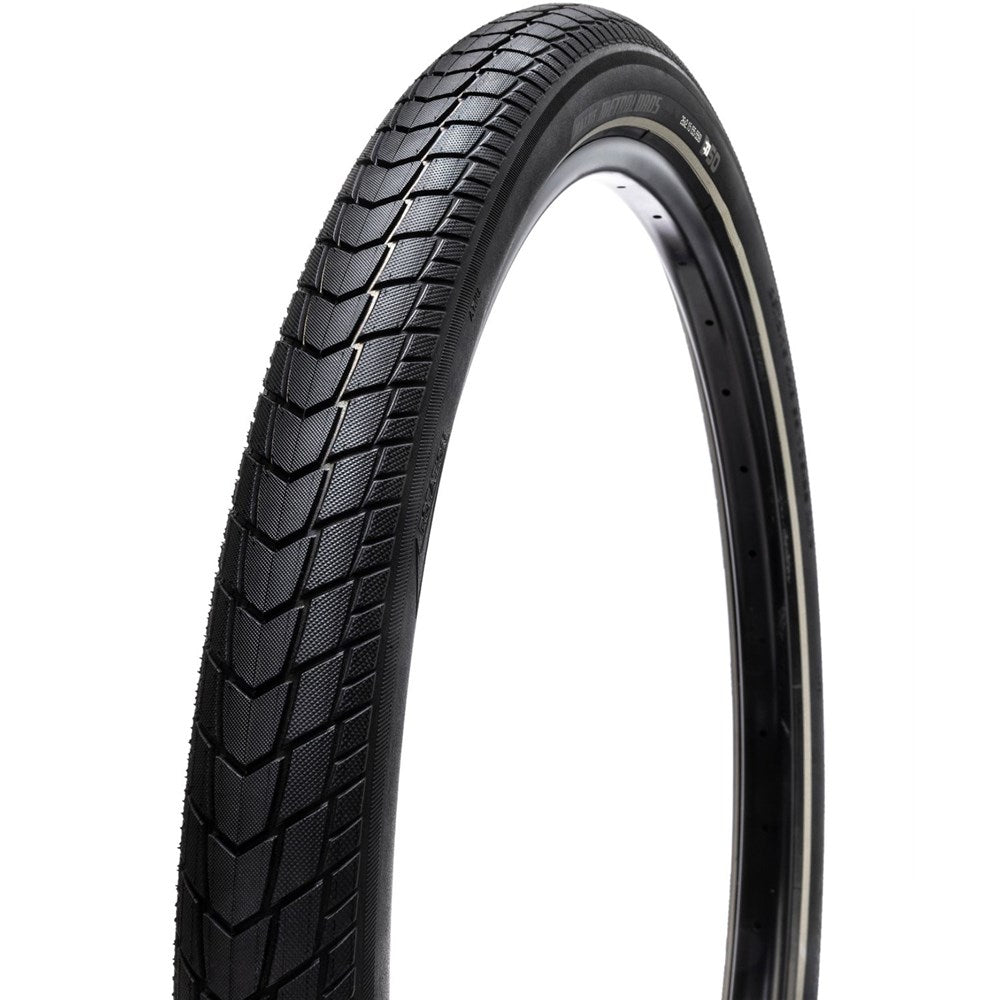 MAXXIS Metroloads Commuter Cargo - 26x2.15 (55-559) E-50 70kg Load Wirebead - Reflective Strip
